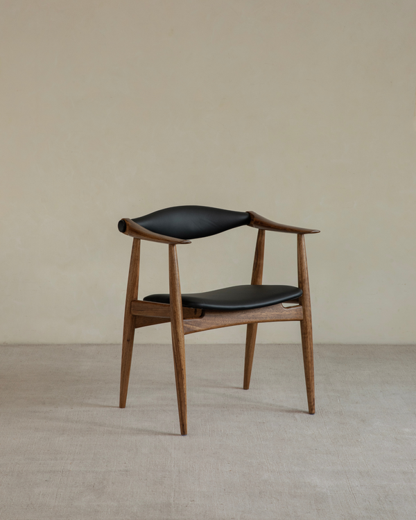 CH34 Yoke Chair